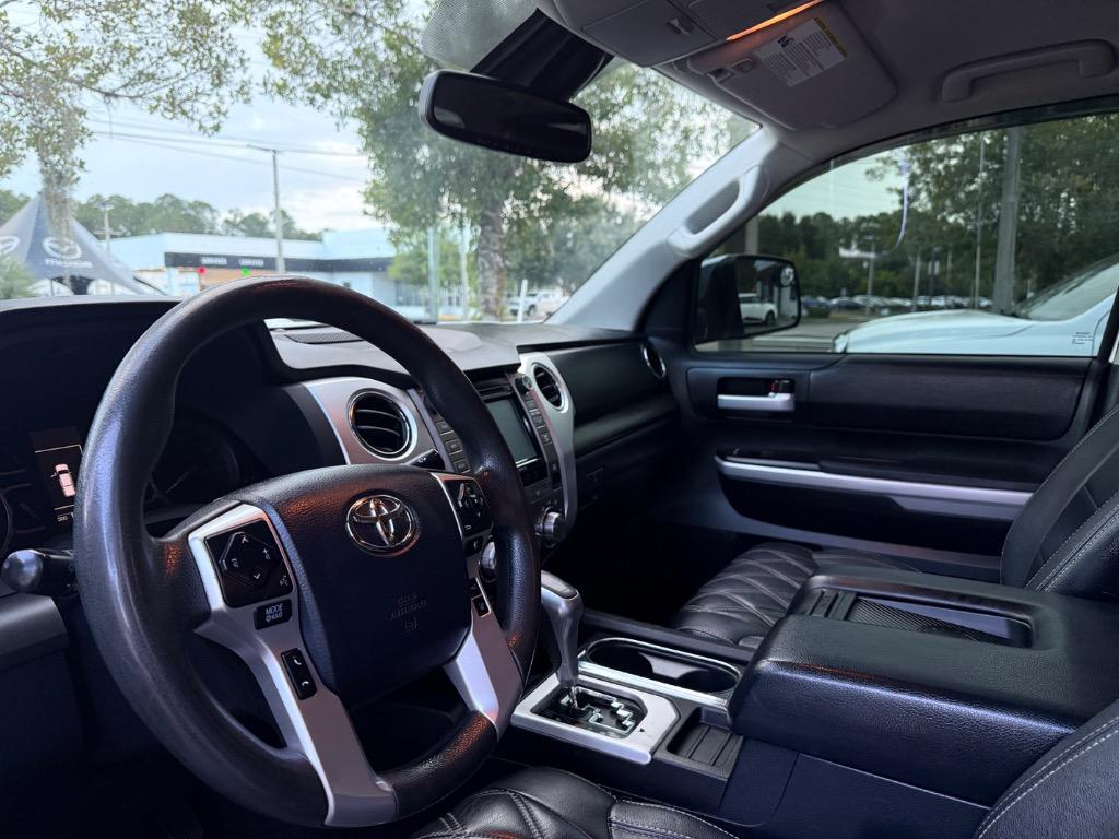 2018 Toyota Tundra SR5 - Photo 8
